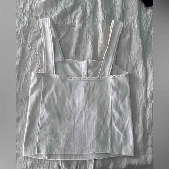 White Ribbed Crop Top - Picture 2 of 2